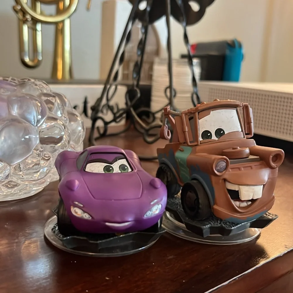 Disney Infinity 1.0 Cars Tow Master Mater & Holly Shiftwell Figures XBOX EUC